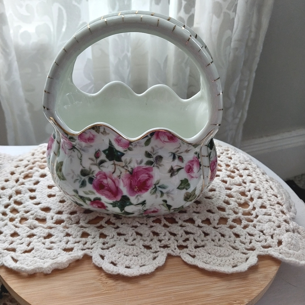 FORMALITIES by Baum Bros Porcelain Basket